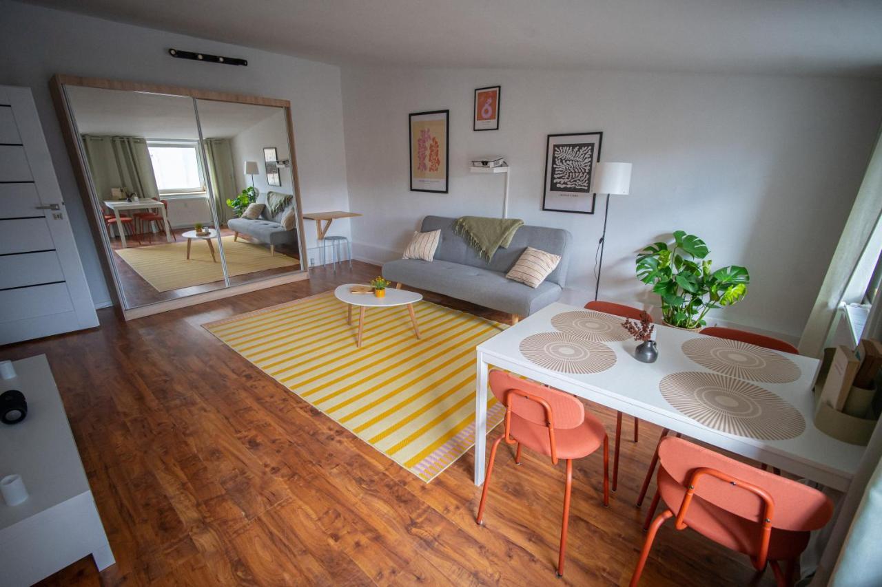 The Good Apartment Powisle 3 Bedrooms Варшава Екстер'єр фото