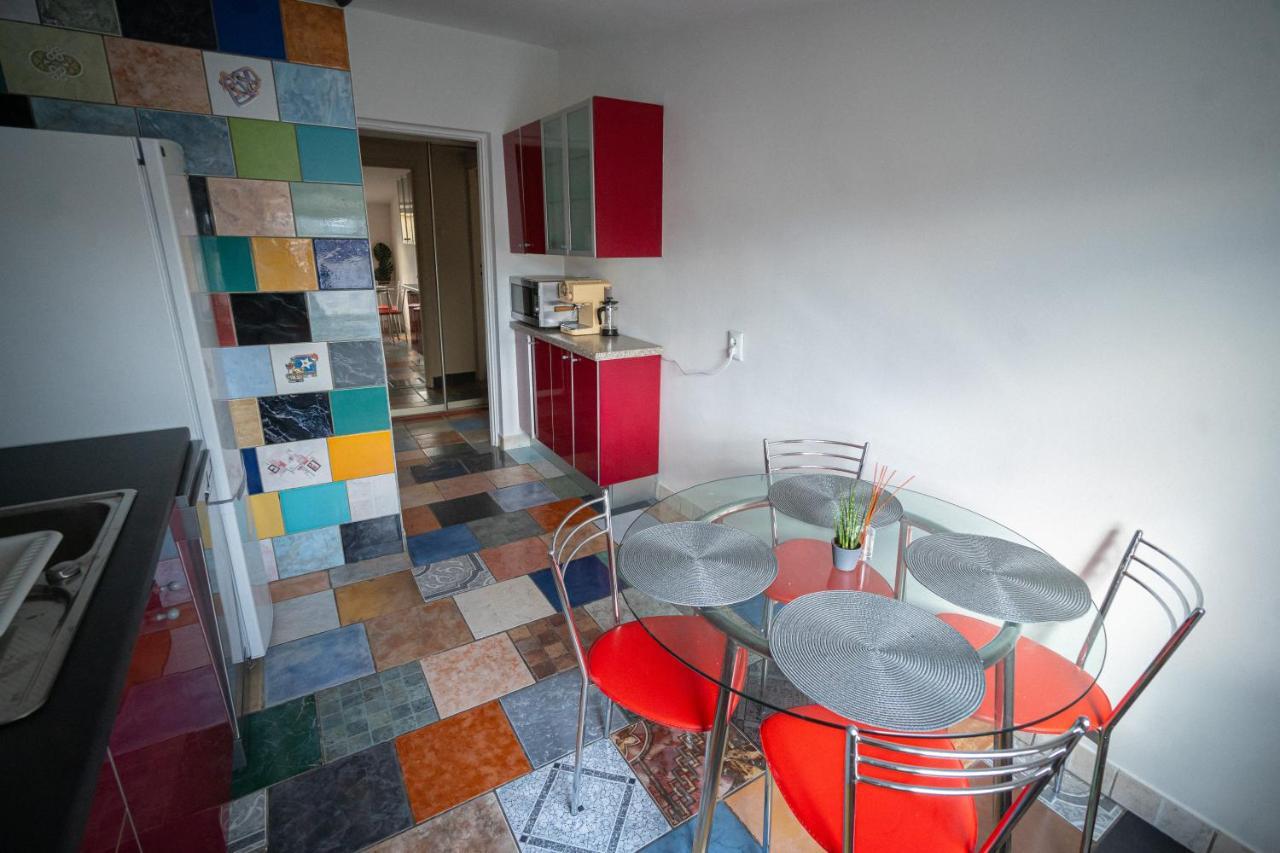 The Good Apartment Powisle 3 Bedrooms Варшава Екстер'єр фото