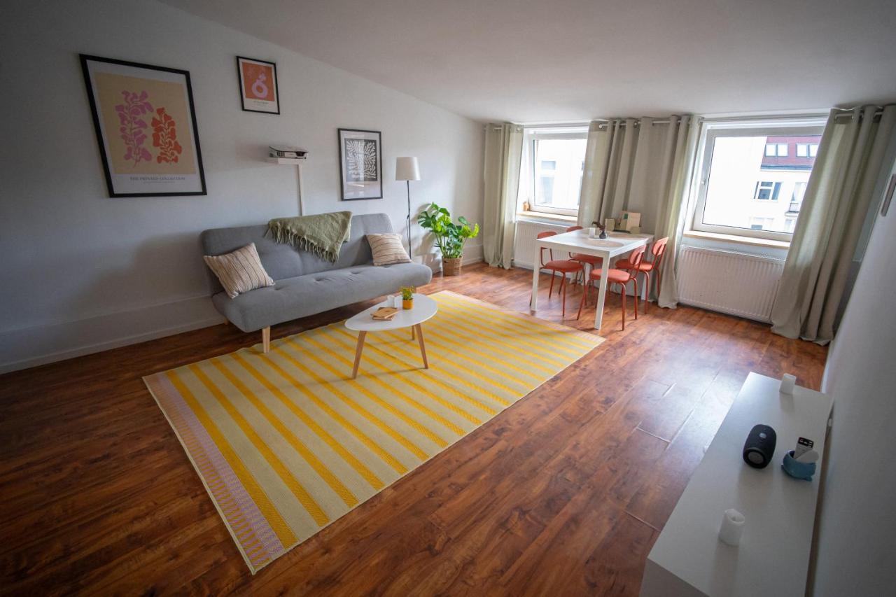 The Good Apartment Powisle 3 Bedrooms Варшава Екстер'єр фото