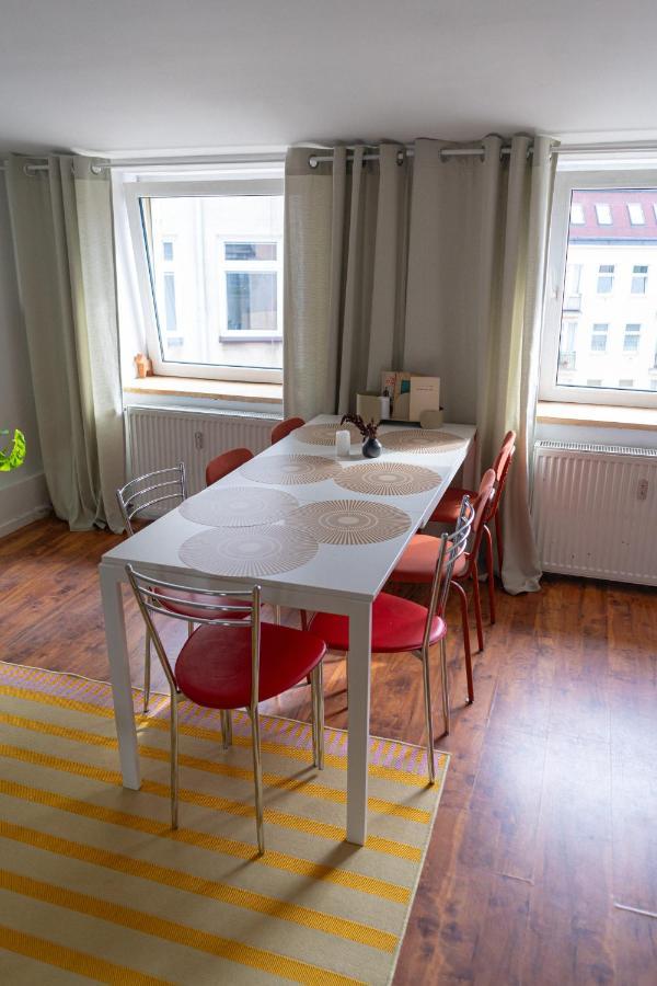 The Good Apartment Powisle 3 Bedrooms Варшава Екстер'єр фото
